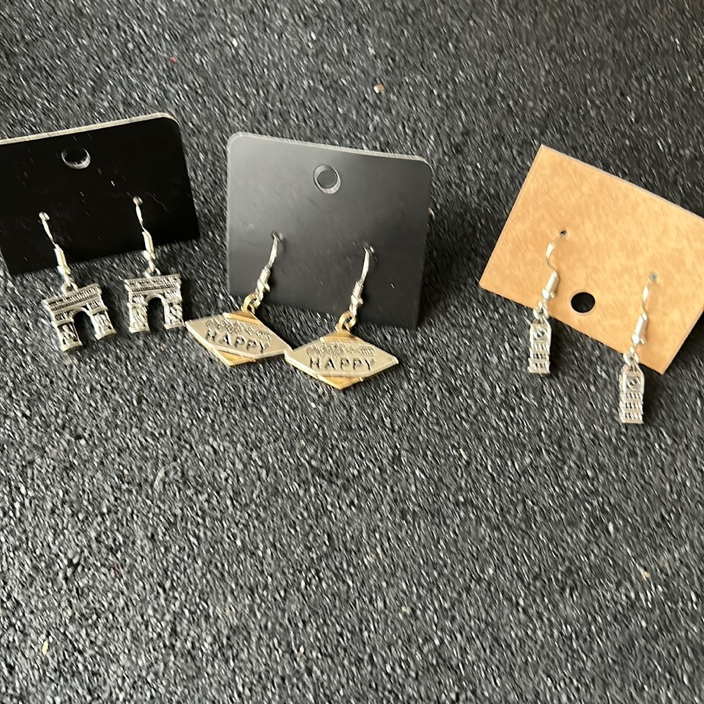 3 pairs of earrings